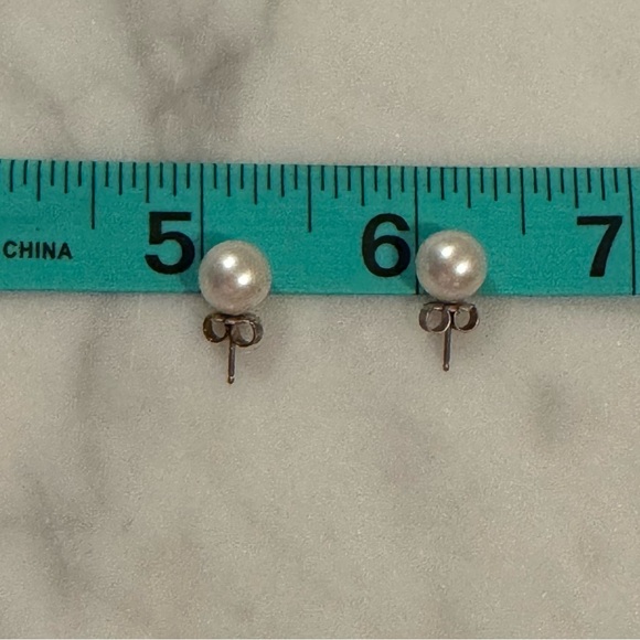 Tiffany & Co. Pearl Earrings - Picture 8 of 13